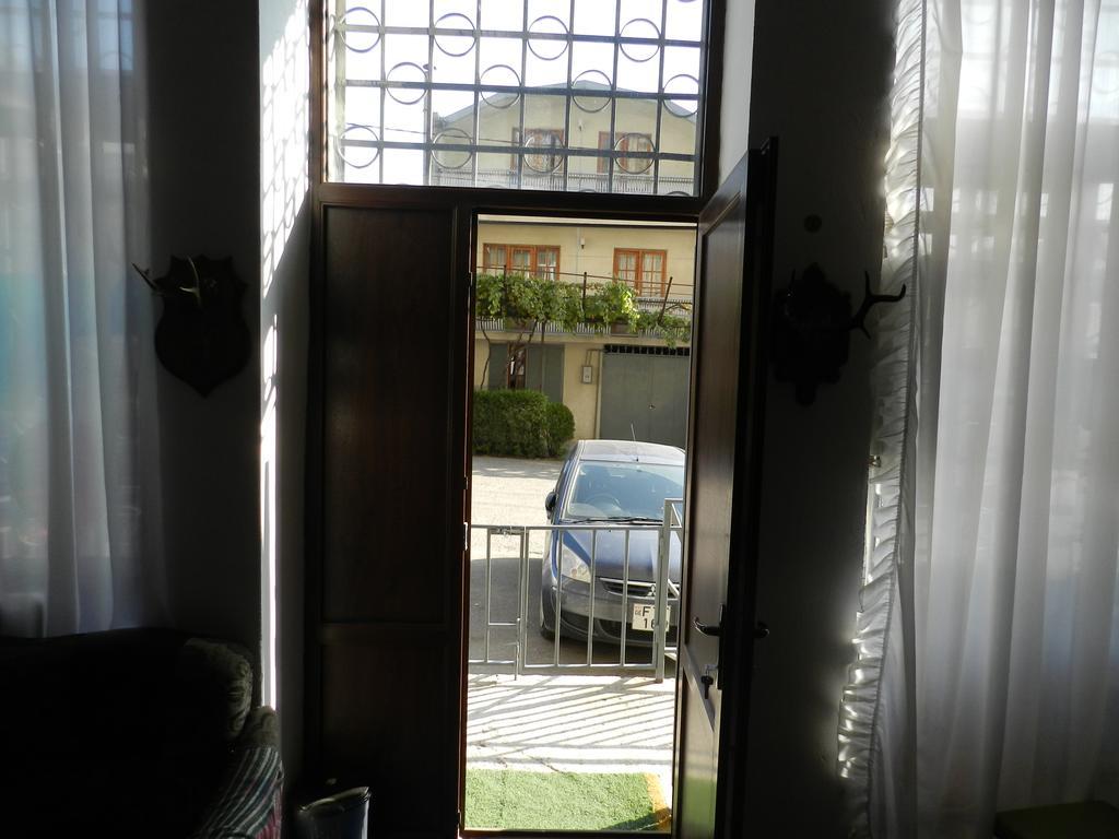 Apartment Retro Tbilisi Exterior photo